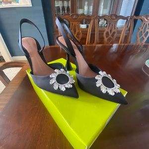 Brand New Gianni Bini black dress pumps